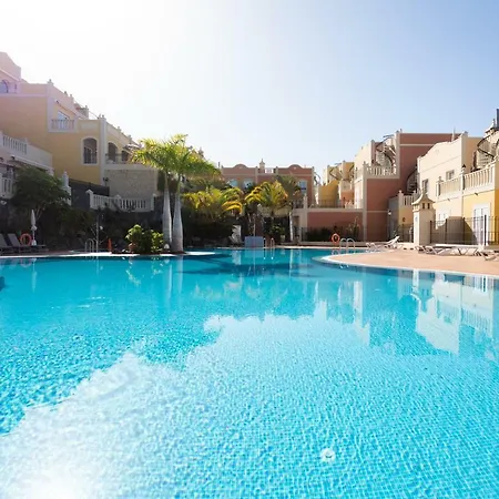 Homelike Paradise Palm-mar Pool *